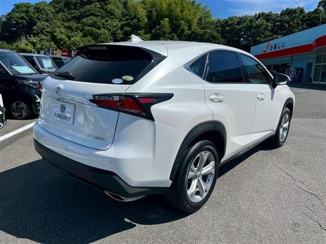 TOYOTA LEXUS NX200T 2016 Image 31