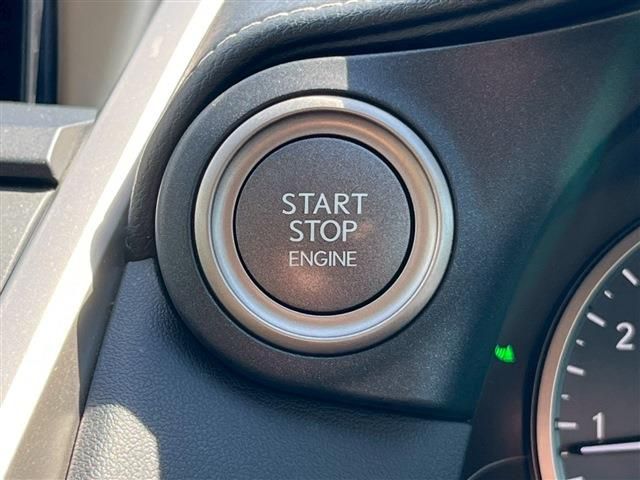 TOYOTA LEXUS NX200T 2016 Image 31