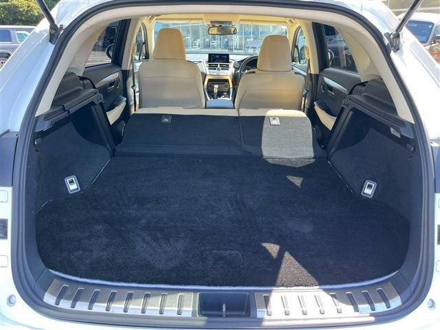 TOYOTA LEXUS NX200T 2016 Image 31