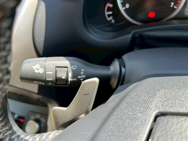 TOYOTA LEXUS NX200T 2016 Image 31