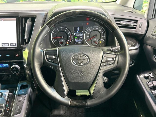 TOYOTA ALPHARD 2017 Image 31