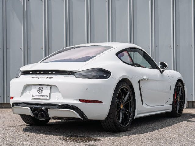 PORSCHE 718CAYMAN 2018 Image 31