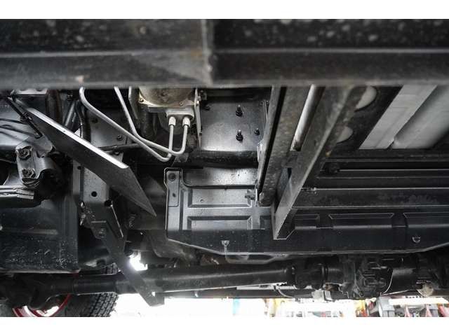 HINO RANGER 2004 Image 31