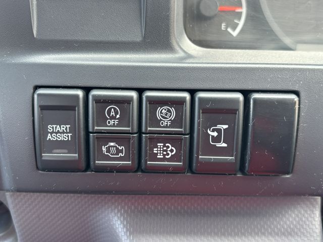 ISUZU ELF 2021 Image 31