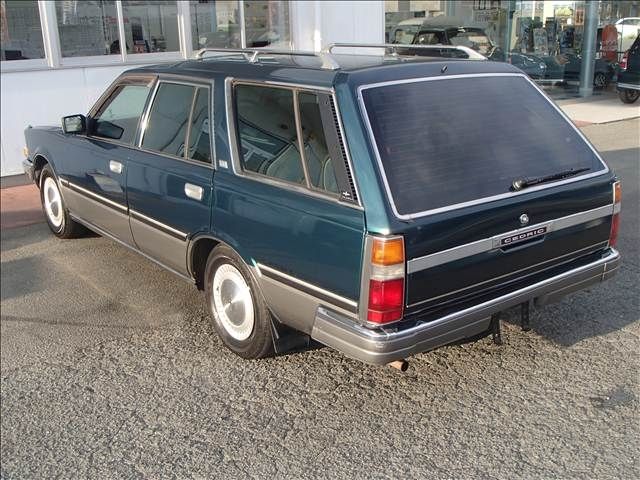 NISSAN GLORIA WAGON 1999 Image 31
