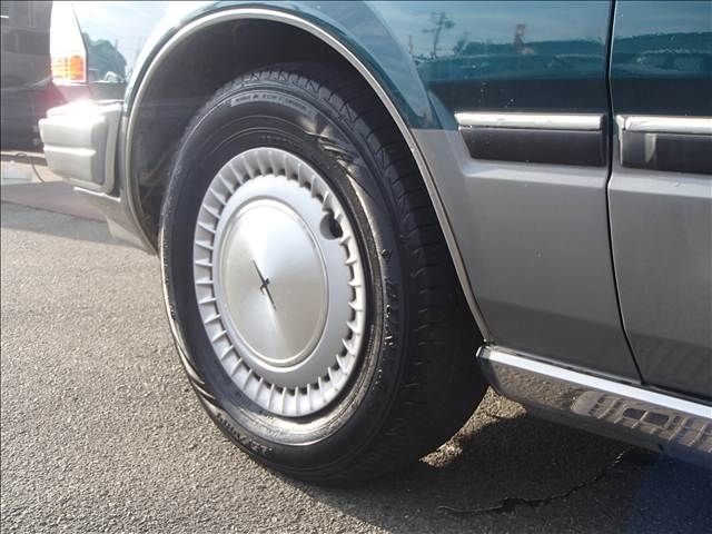 NISSAN GLORIA WAGON 1999 Image 31