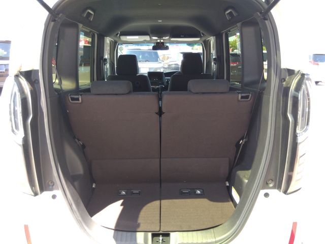 HONDA N BOX CUSTOM 4WD 2020 Image 31