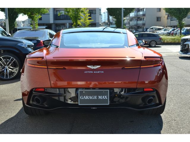 ASTON MARTIN ASTON MARTIN 2018 Image 31