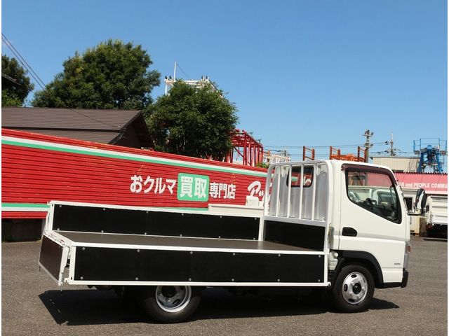 MITSUBISHI CANTER 2018 Image 31