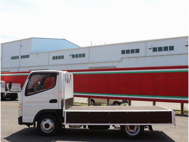 MITSUBISHI CANTER 2018 Image 31