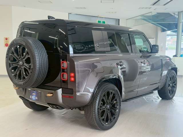 ROVER DEFENDER 2025 Image 31