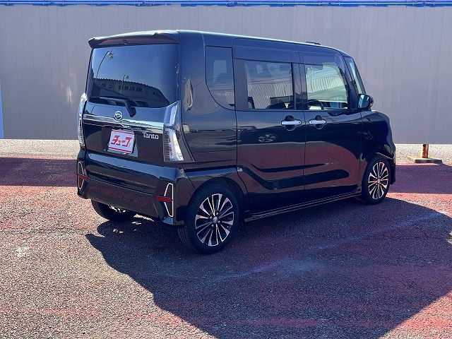 DAIHATSU TANTO CUSTOM 2020 Image 31