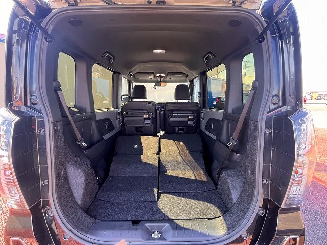 DAIHATSU TANTO CUSTOM 2020 Image 31