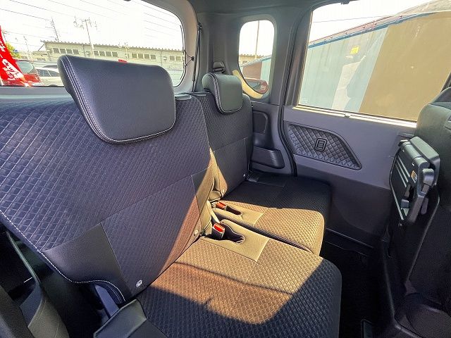 DAIHATSU TANTO CUSTOM 2020 Image 31