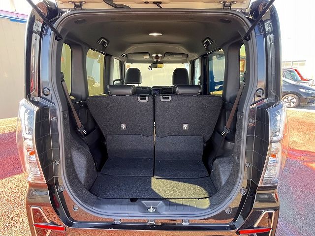 DAIHATSU TANTO CUSTOM 2020 Image 31