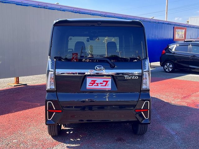 DAIHATSU TANTO CUSTOM 2020 Image 31
