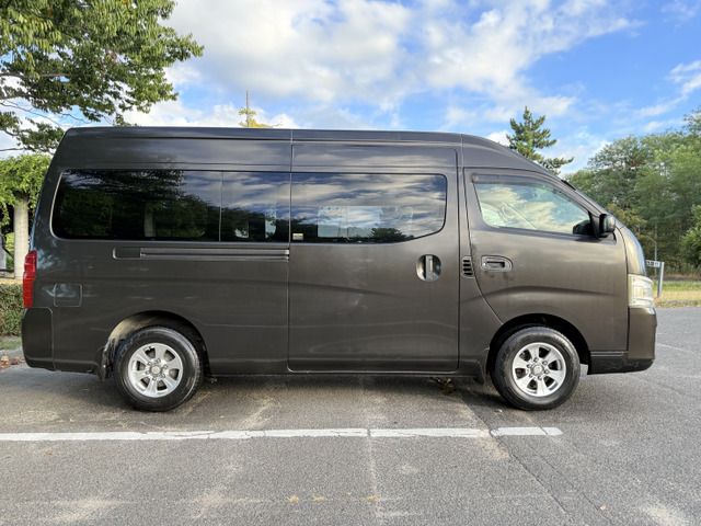 NISSAN NV350 CARAVAN 4WD 2012 Image 31