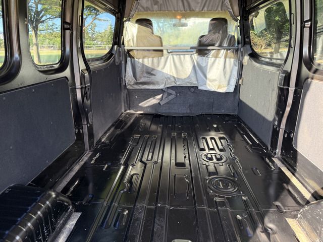 NISSAN NV350 CARAVAN 4WD 2012 Image 31