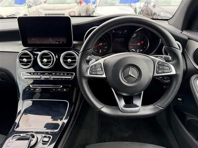 MERCEDES BENZ GLC CL 2016 Image 31