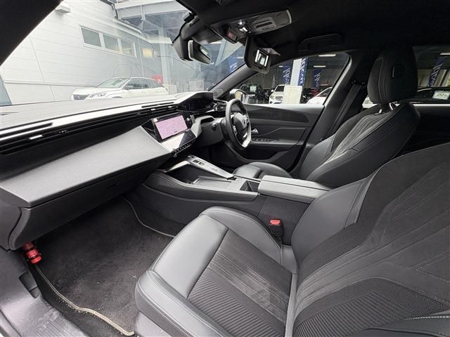 PEUGEOT 408 2023 Image 31