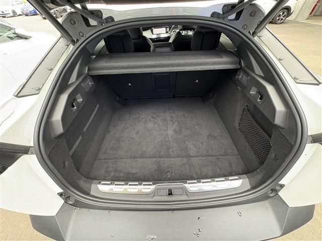 PEUGEOT 408 2023 Image 31