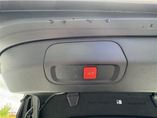 PEUGEOT 408 2023 Image 31