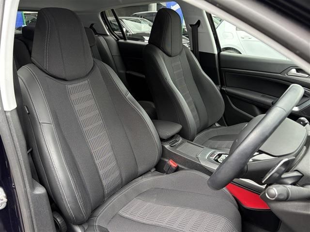 PEUGEOT 308 2019 Image 31