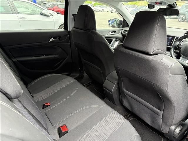 PEUGEOT 308 2019 Image 31