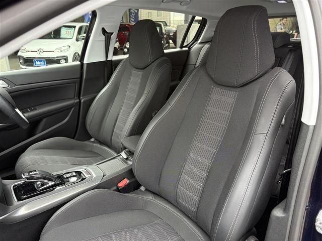 PEUGEOT 308 2019 Image 31