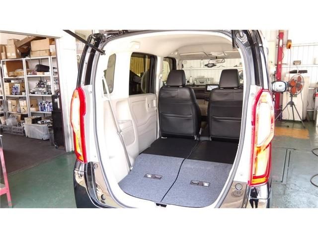 HONDA N BOX 2018 Image 31