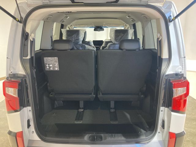 MITSUBISHI DELICA D:5 4WD 2025 Image 31