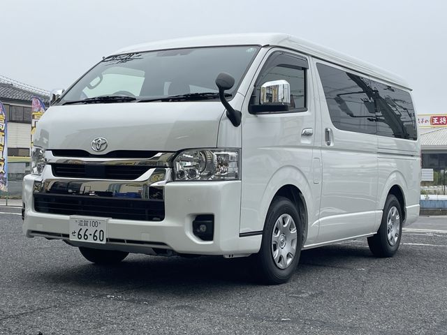 TOYOTA HIACE VAN 2WD 2025 Image 31