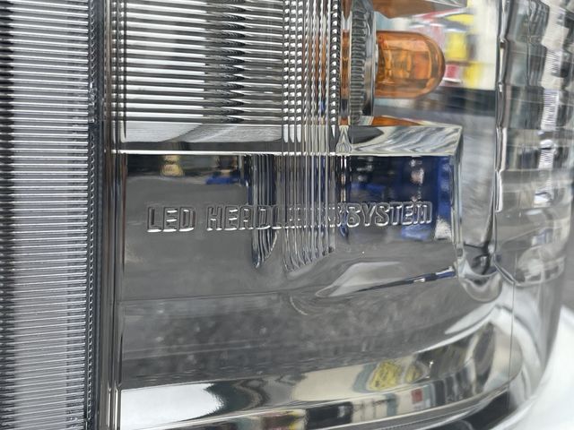 TOYOTA HIACE VAN 2WD 2025 Image 31