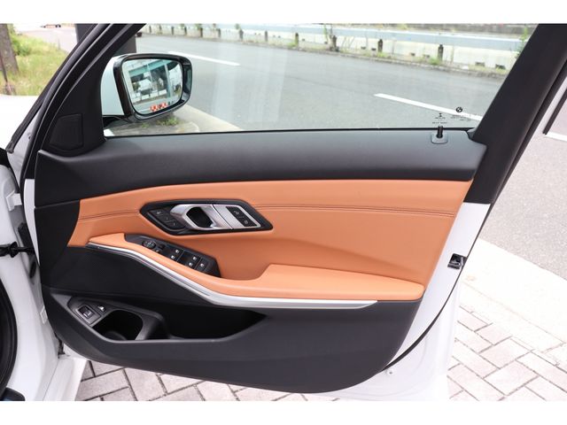 BMW 3SERIES SEDAN 2021 Image 31