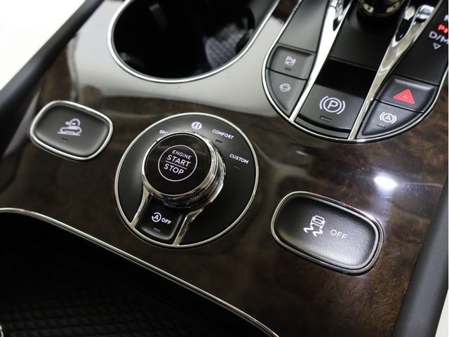 BENTLEY BENTAYGA 2025 Image 31