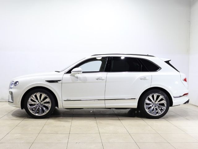 BENTLEY BENTAYGA 2025 Image 31