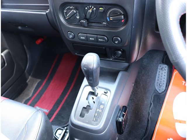 SUZUKI JIMNY 4WD 2008 Image 31