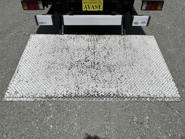 ISUZU ELF 2015 Image 31