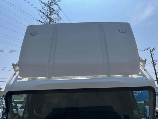 ISUZU ELF 2015 Image 31