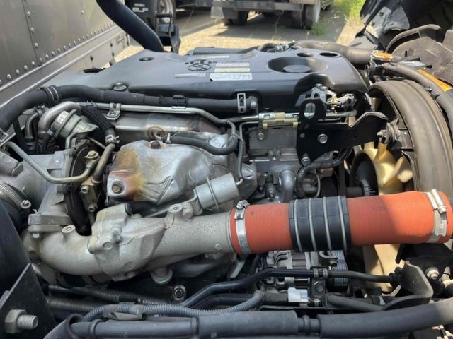 ISUZU ELF 2015 Image 31