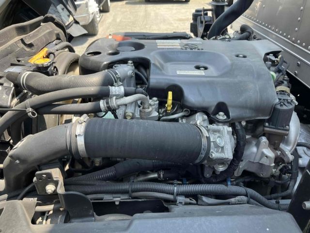 ISUZU ELF 2015 Image 31