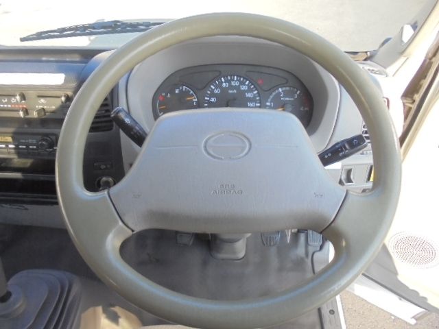 HINO DUTRO 2010 Image 31