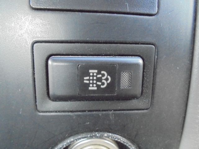 HINO DUTRO 2010 Image 31