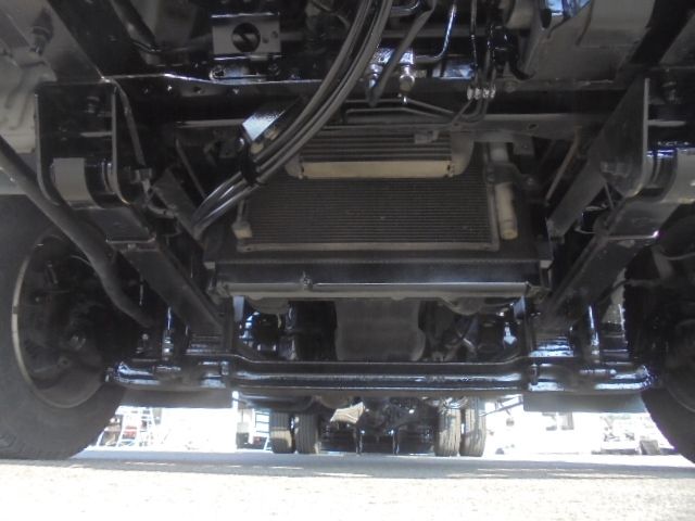 HINO DUTRO 2010 Image 31