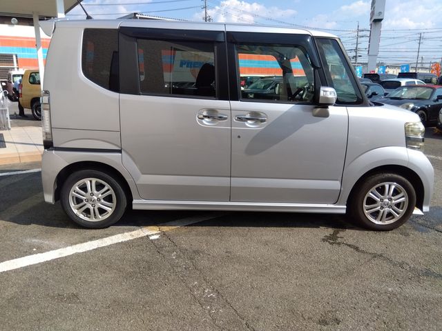 HONDA N BOX CUSTOM 2012 Image 31