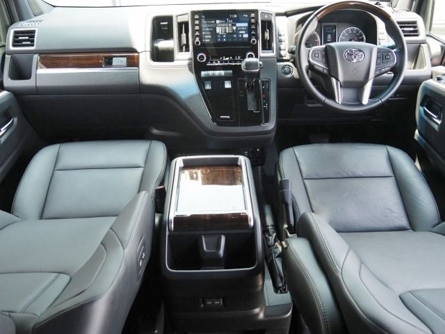 TOYOTA GRANACE 2023 Image 31