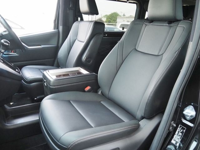 TOYOTA GRANACE 2023 Image 31