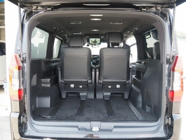 TOYOTA GRANACE 2023 Image 31