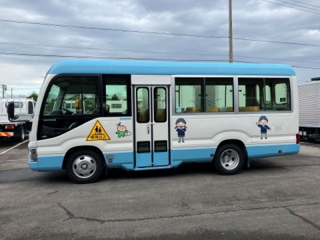 HINO LIESSE2 2017 Image 31