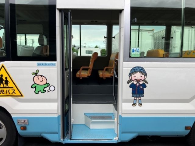 HINO LIESSE2 2017 Image 31